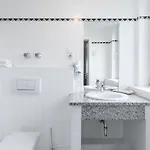 2020 Hotel