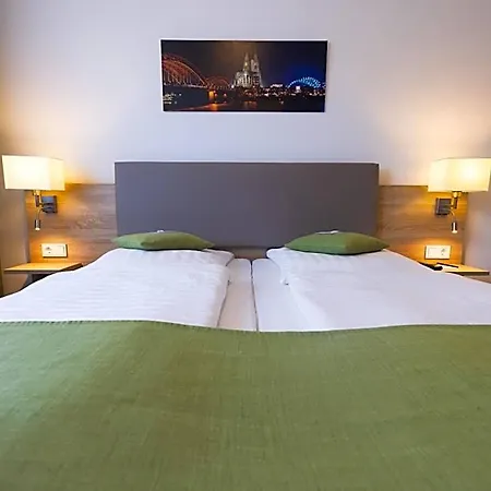 2020 Hotel 4*