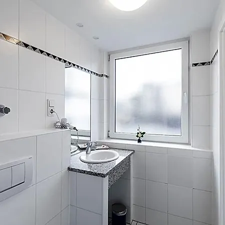 Hotel 2020 4*