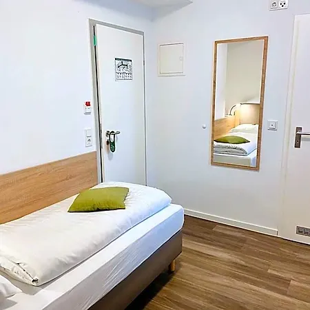 2020 Hotell