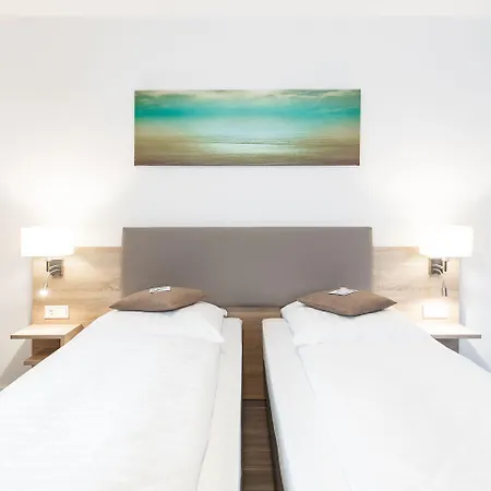 Hotel 2020 4*